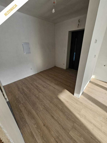 Dom Sprzedaż Lewin Brzeski 5